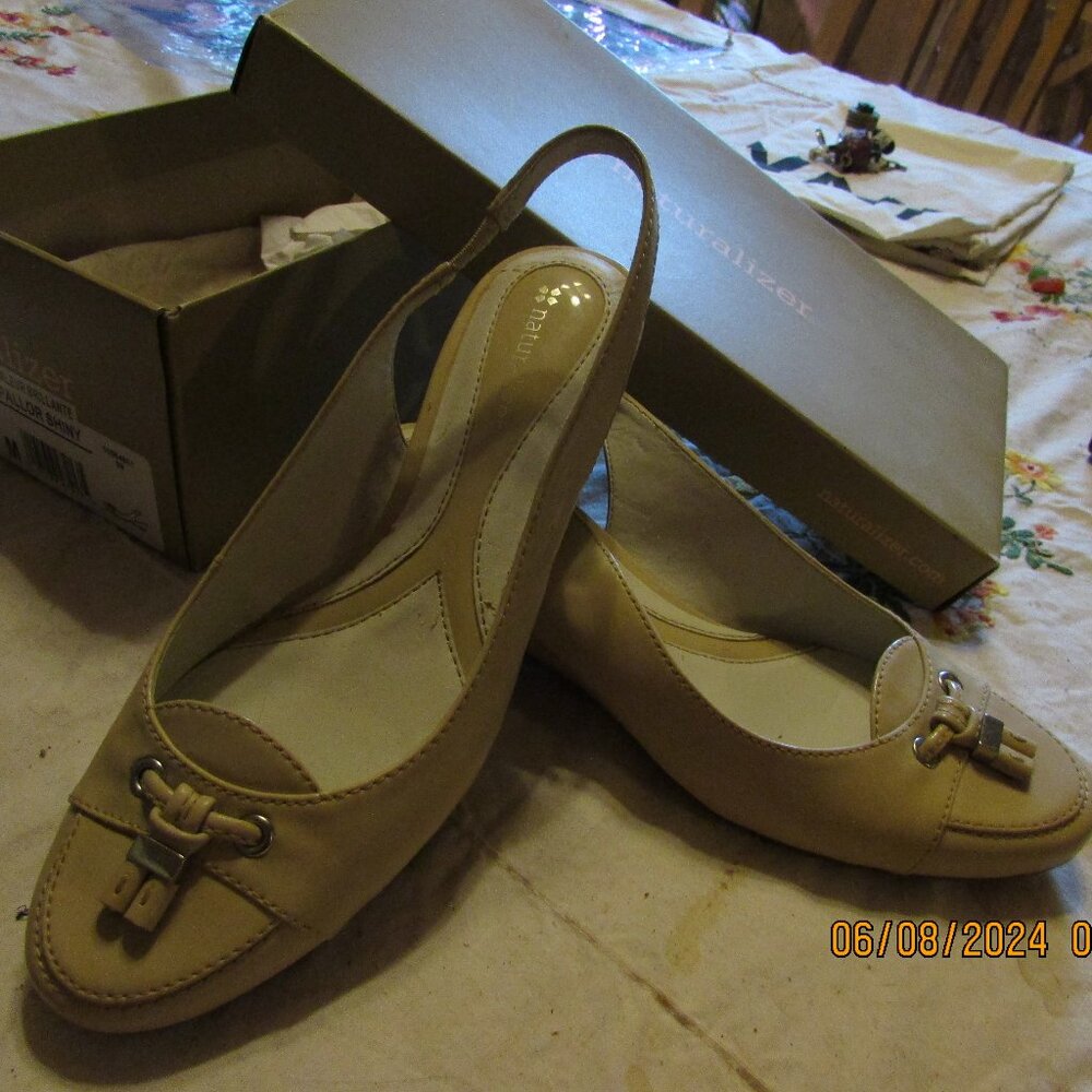 New Comfortable wedge sling back shoes